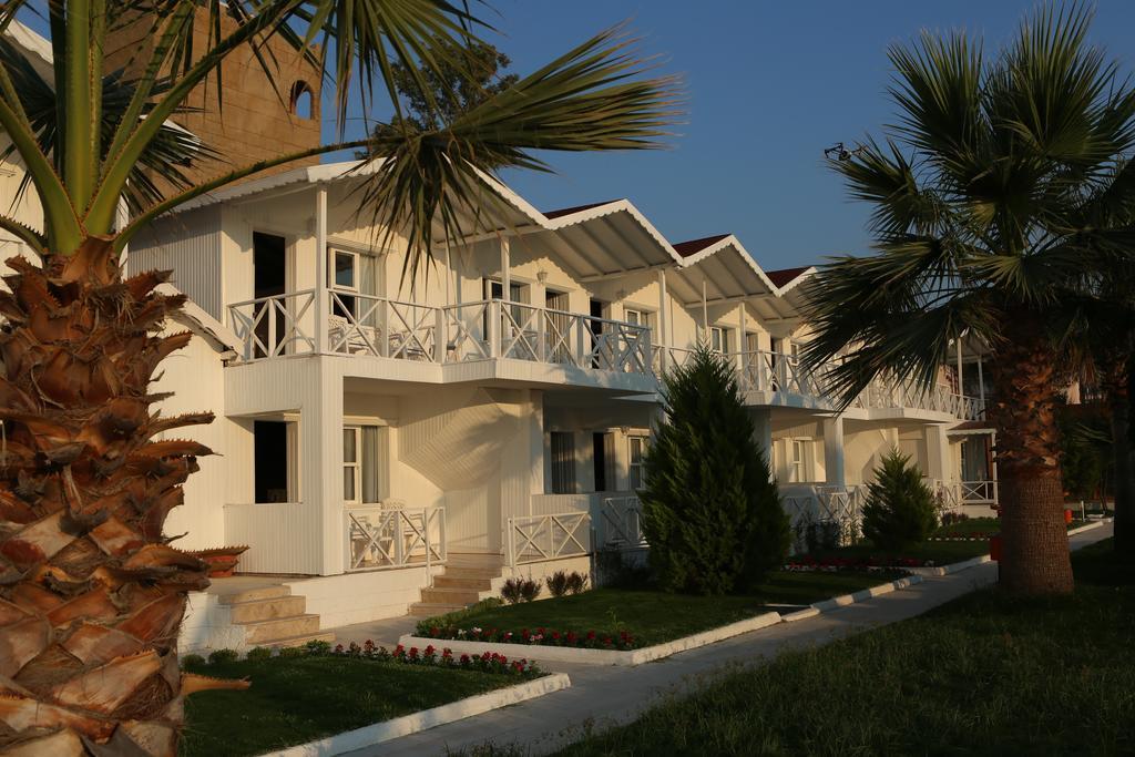 Risus Beach Resort Hotel Kusadasi Exterior photo