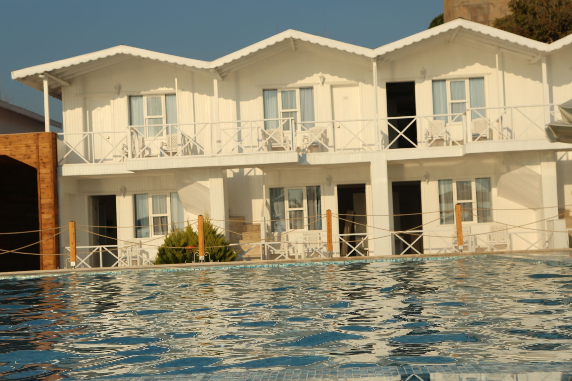 Risus Beach Resort Hotel Kusadasi Exterior photo